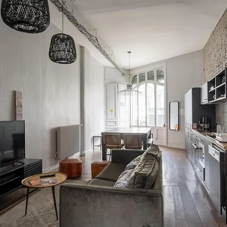 度假居 Maison Standing 9 5sb Avec Exterieur 鲁贝